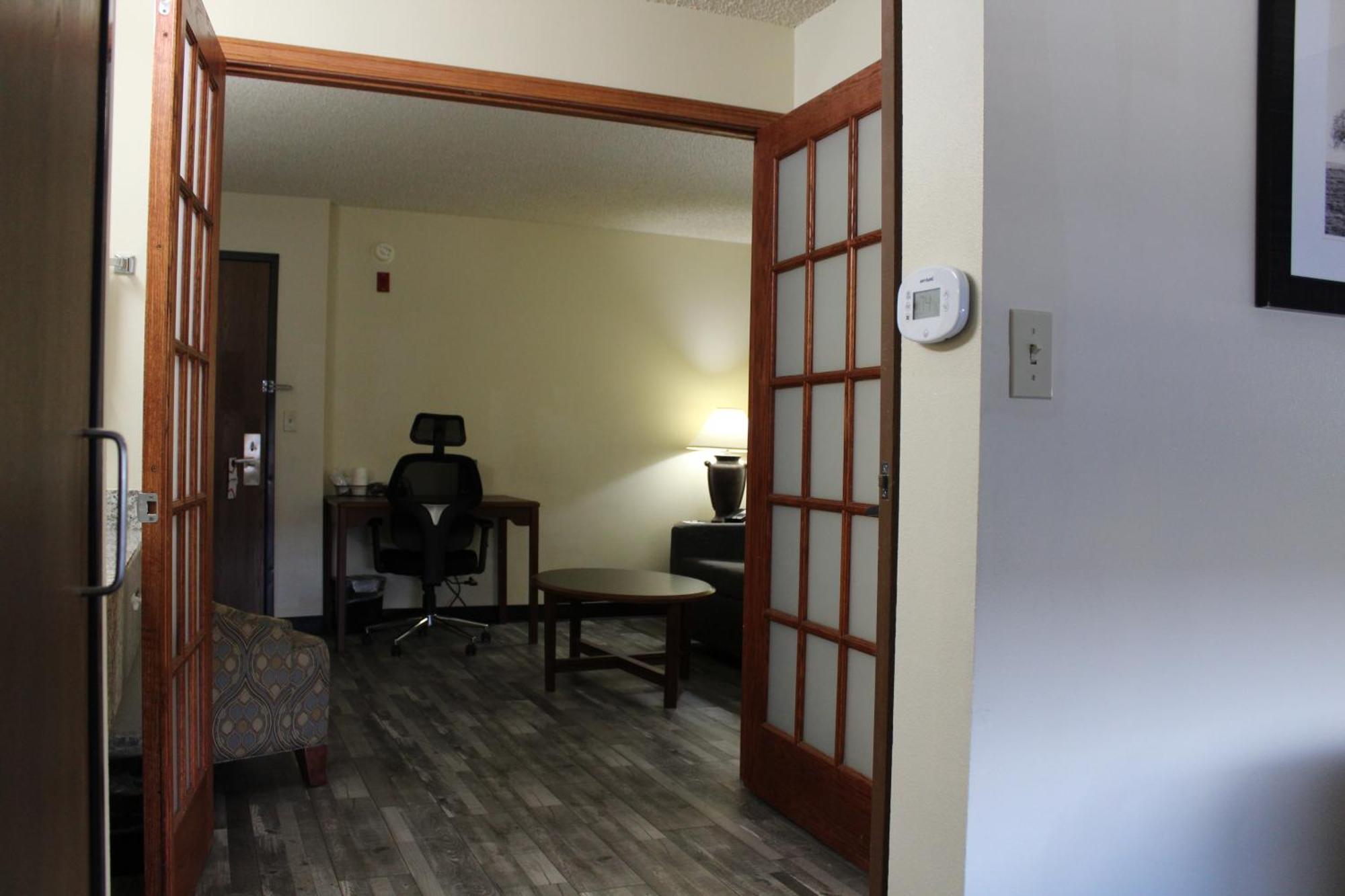 Hotel Americinn By Wyndham Windsor Ft. Collins 3*