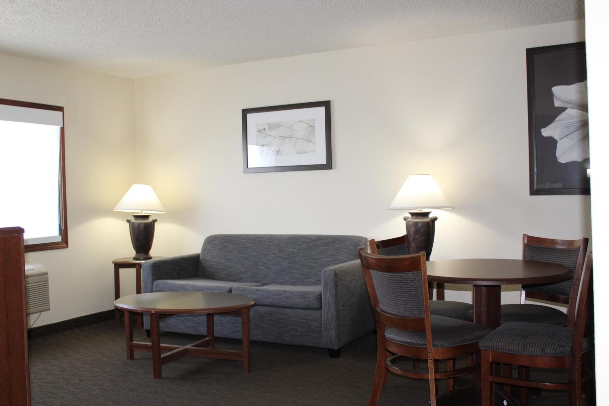 Americinn By Wyndham Windsor Ft. Collins Hotel