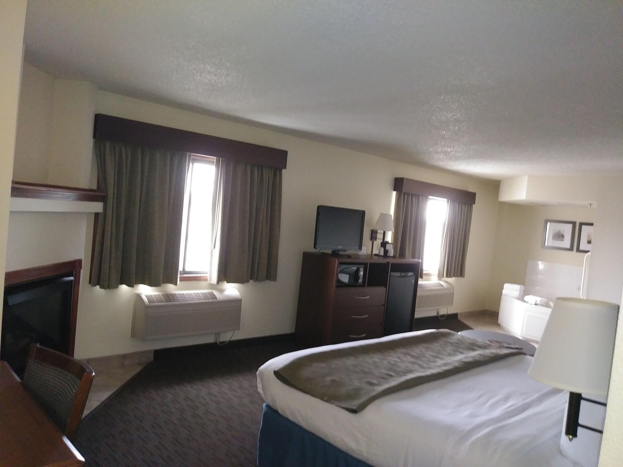 Hotel Americinn By Wyndham Windsor Ft. Collins 3*
