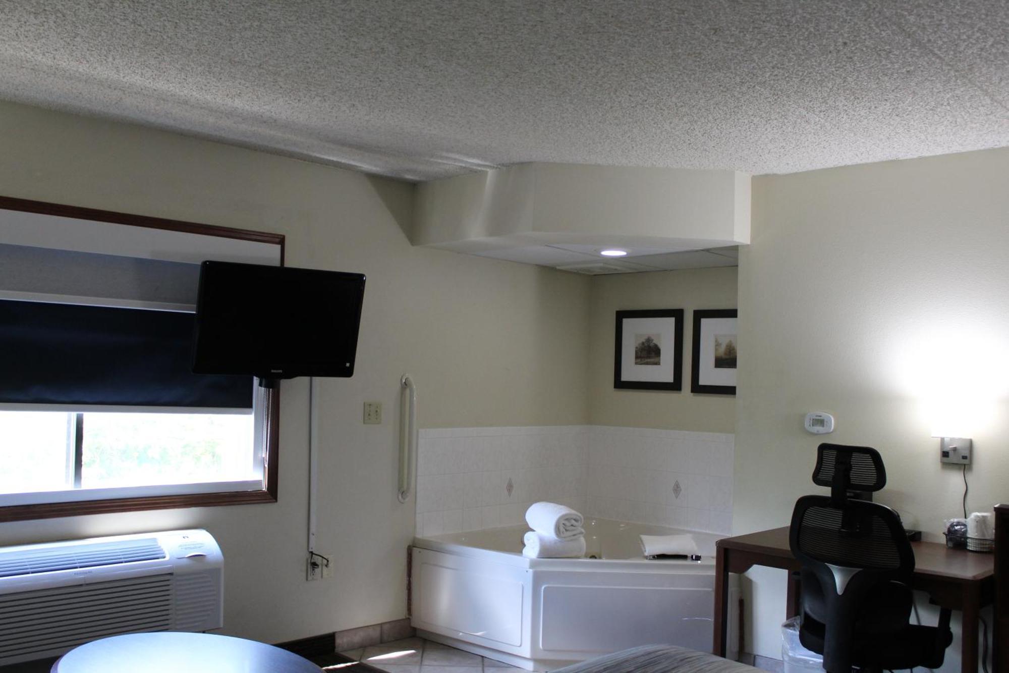 Hotel Americinn By Wyndham Windsor Ft. Collins 3*
